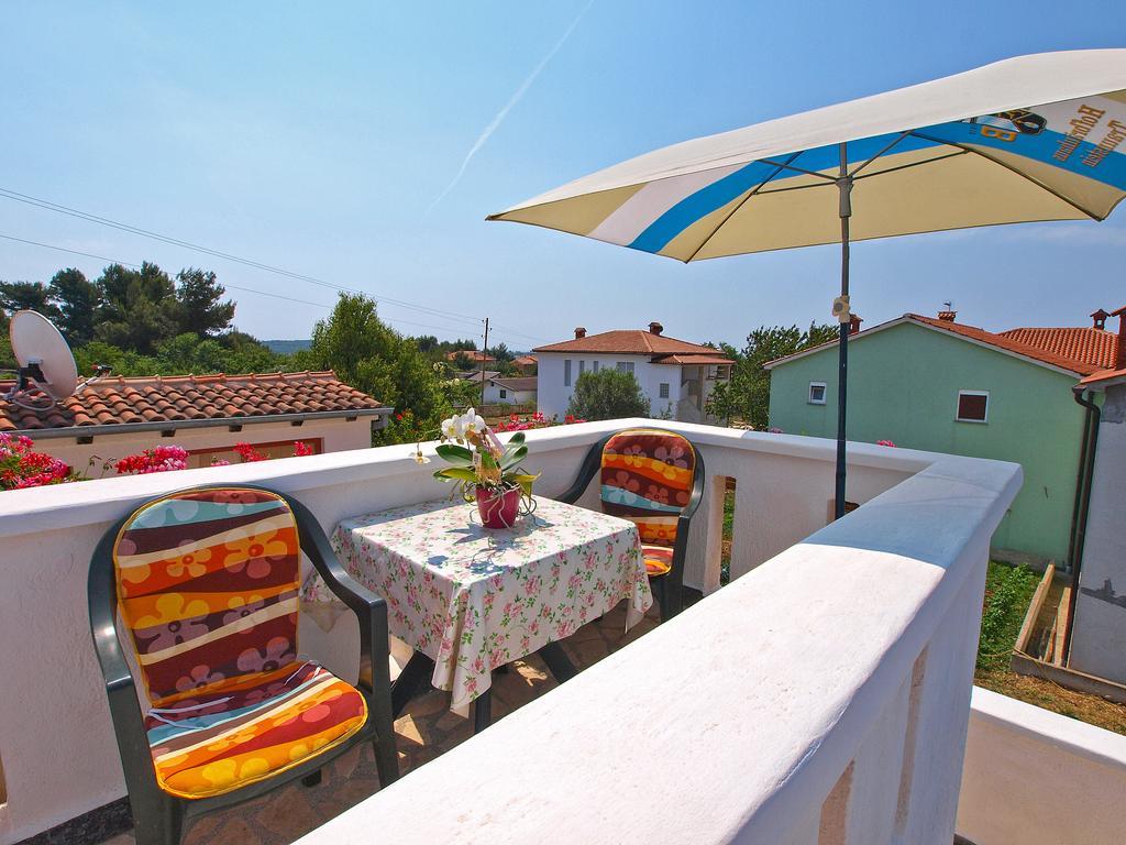 Apartment Vrcevan 895 Медулин Экстерьер фото